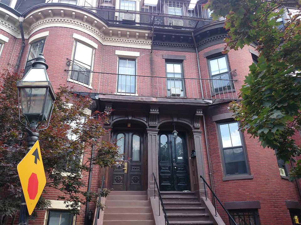 2nd image of 88 Appleton St