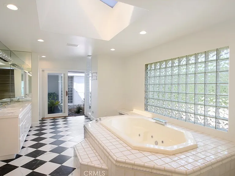 236 Monarch Bay Dr — Photo 42