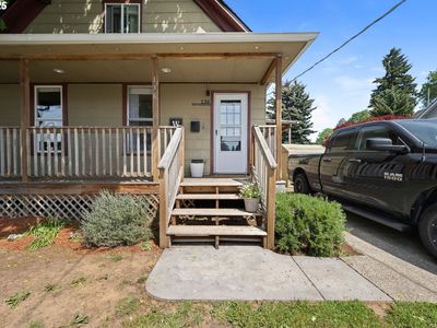 136 N Vernonia Rd, Saint Helens, OR, 97051