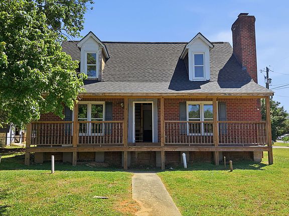 4th image of 9433 Colonial Dr