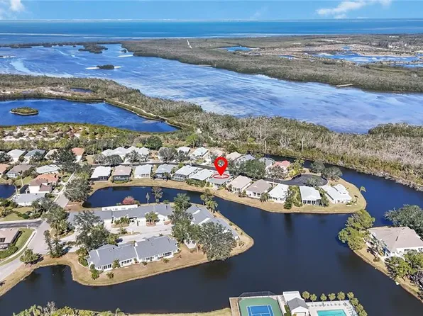 11124 Sanctuary Dr, Bradenton, FL 34209