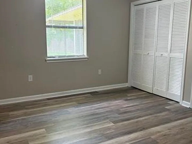 13431 Briargrove Ave — Photo 10