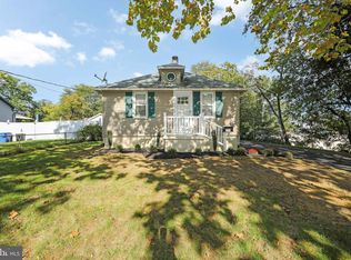 229 5th Ave, Maple Shade, NJ 08052