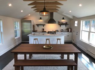 116 Eastville Ave, Oak Bluffs, MA 02557