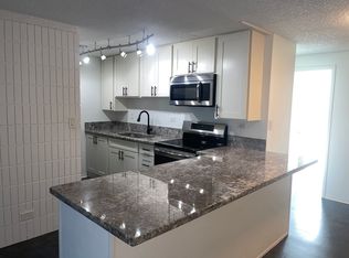 46-283 Kahuhipa St APT B309, Kaneohe, HI 96744