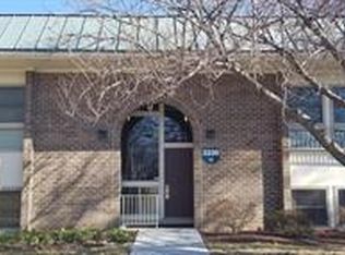 3330 Gleneagles Dr #68-2D, Silver Spring, MD 20906
