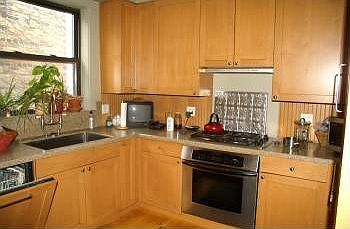 3rd image of 7727 N Marshfield Ave