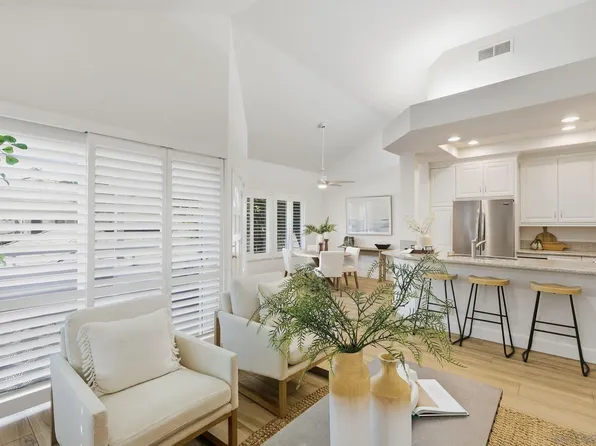 162 Woodburne, Newport Beach, CA 92660