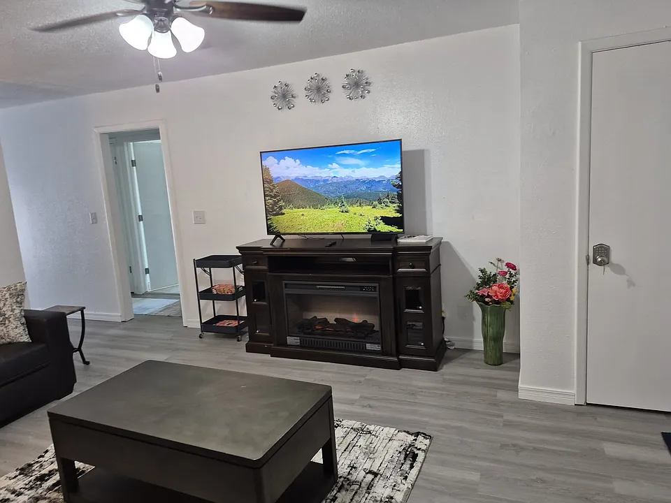 5356 E 47th Pl #5356