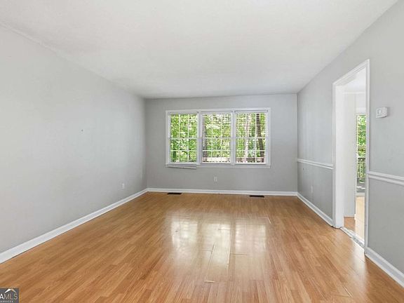 5th image of 3082 Lake Ranch Dr