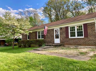 105 Hillview Dr, Lynchburg, VA 24502