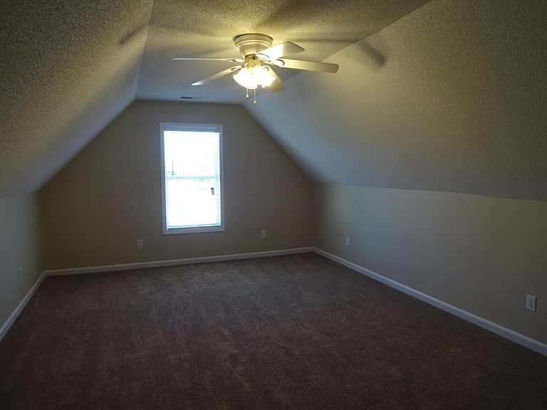 304 High Point Pl — Photo 10