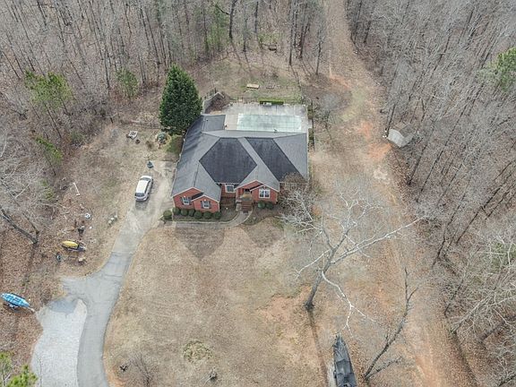 4th image of 7801 Highway 166