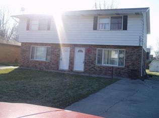 1002 S 21st St, Chesterton, IN 46304
