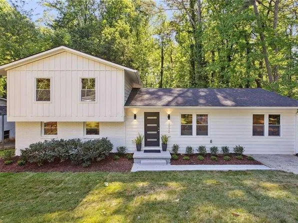 3912 Live Oak Dr, Atlanta, GA 30340