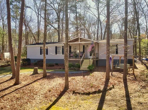 3505 Nc 22, Carthage, NC 28327