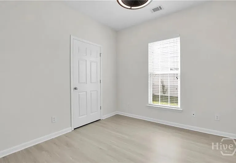 218 Willow Point Ln — Photo 38