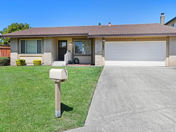 4405 Glacier Court, Rohnert Park, CA 94928