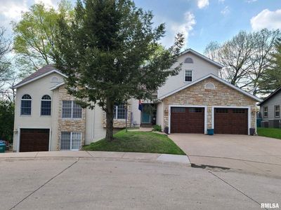 3727 77th Street Ct, Moline, IL, 61265