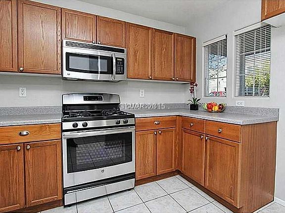 5th image of 9137 Adorable Ave #X