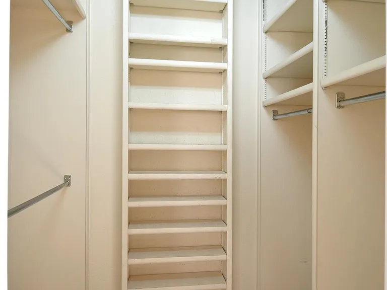 2 Master Walk-in Closets.