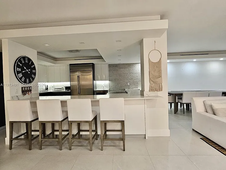 900 Bay Dr #524 — Photo 10