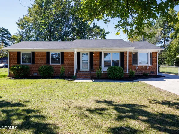 1211 Stewartsville Road, Laurinburg, NC 28352