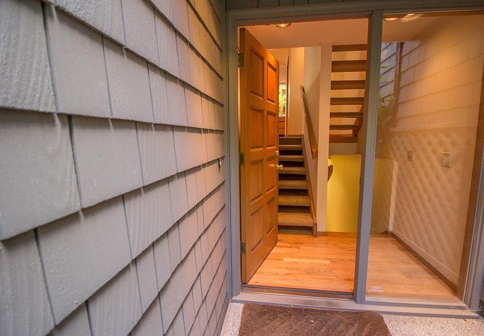Welcoming entryway