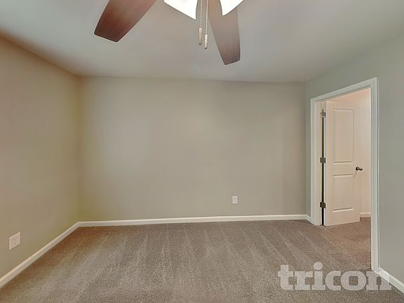 5th image of 808 Caper St