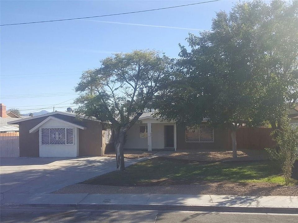 1st image of 923 Westminster Ave