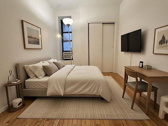 4th image of 366 W 52nd St #A