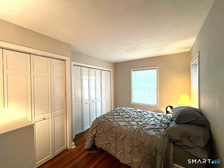 192 Park St #4 — Photo 8