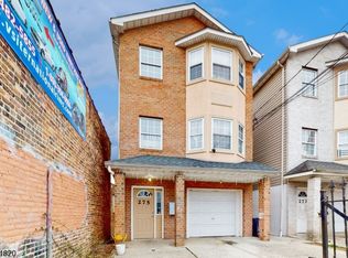 275 Garside St, Newark, NJ 07104