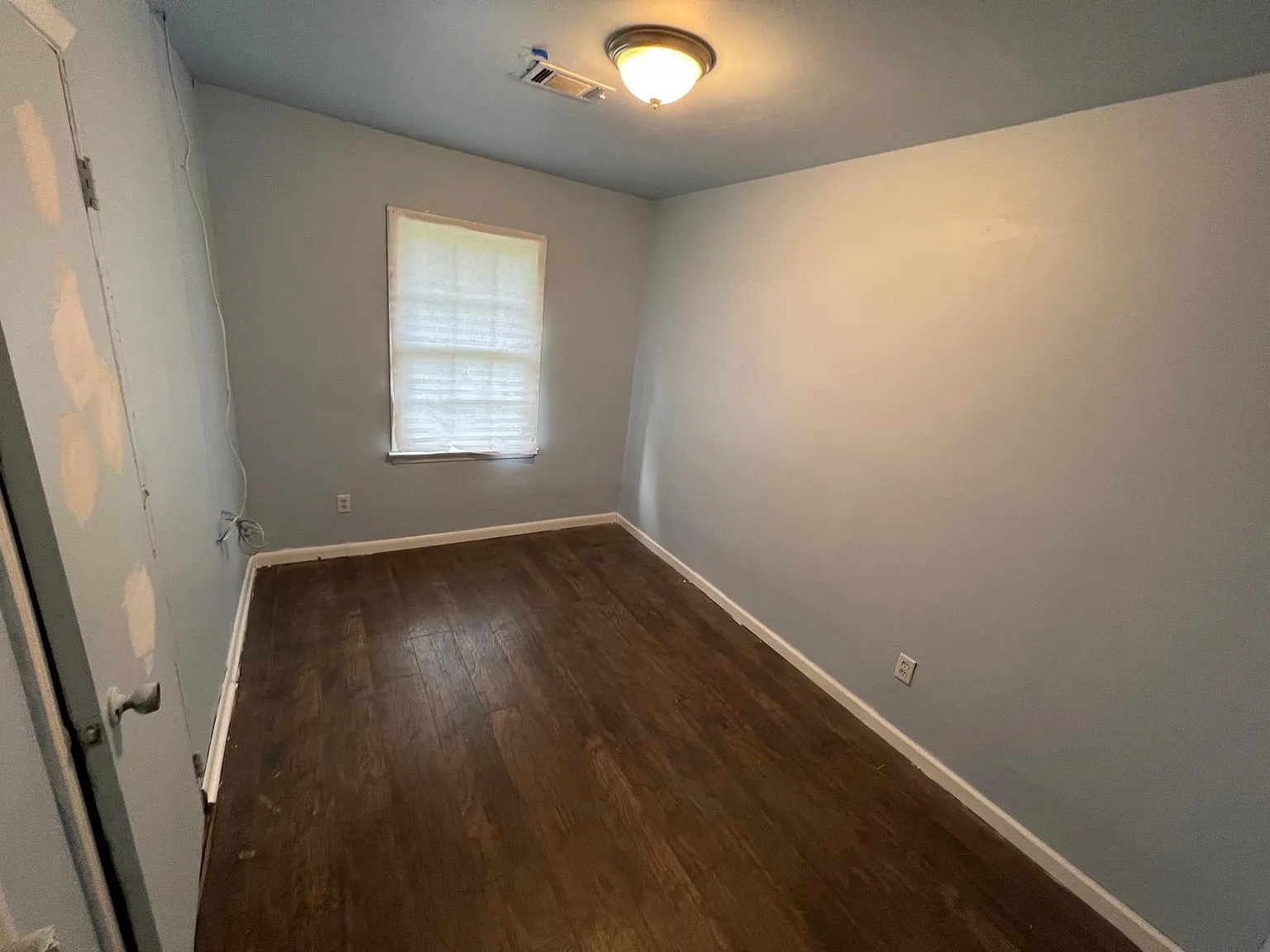 2864 Walmar Dr — Photo 4