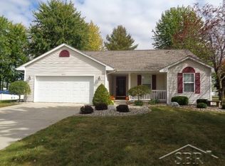 2958 Laurel Park Dr, Saginaw, MI 48603