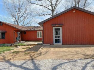 16861 Noble Ln, Preston, MO 65732