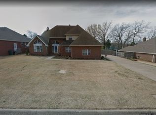 2907 E Weston Pl, Fayetteville, AR 72703