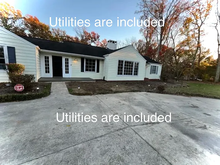 2107 Richardson Dr — Photo 1