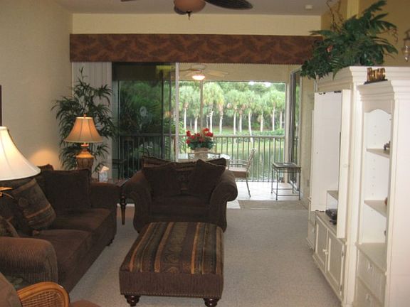 4th image of 10921 Santa Margherita Rd APT 202