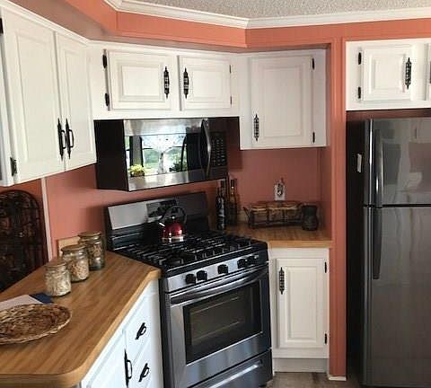 3rd image of 9 Brookridge Dr