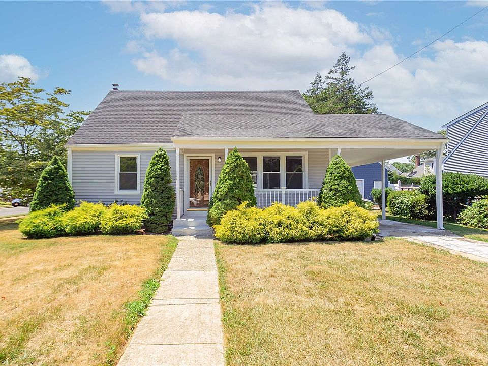 24 Juniper Street, Farmingdale, NY 11735 Zillow