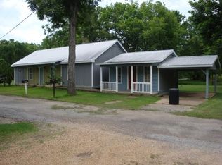 258 Vickville Rd, Marksville, LA 71351