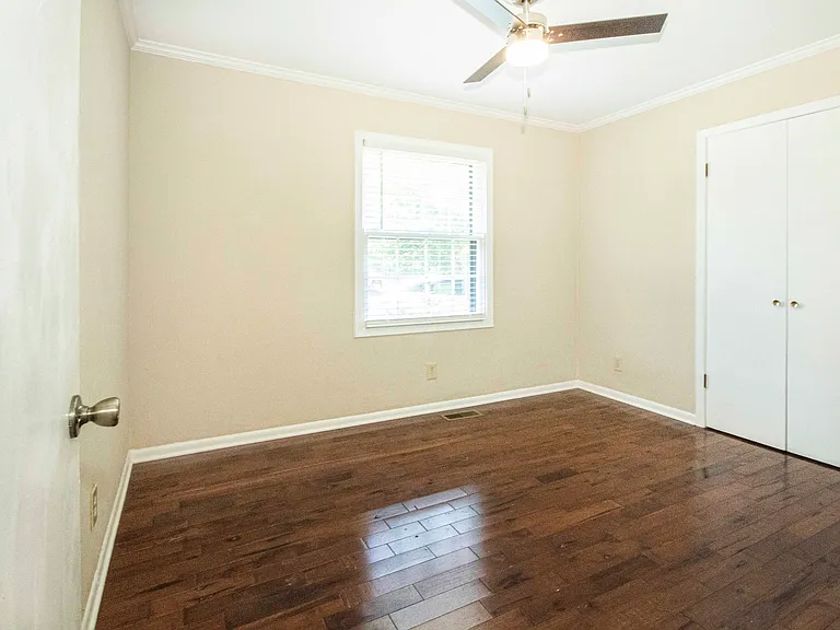 1621 Westgrove Dr — Photo 26