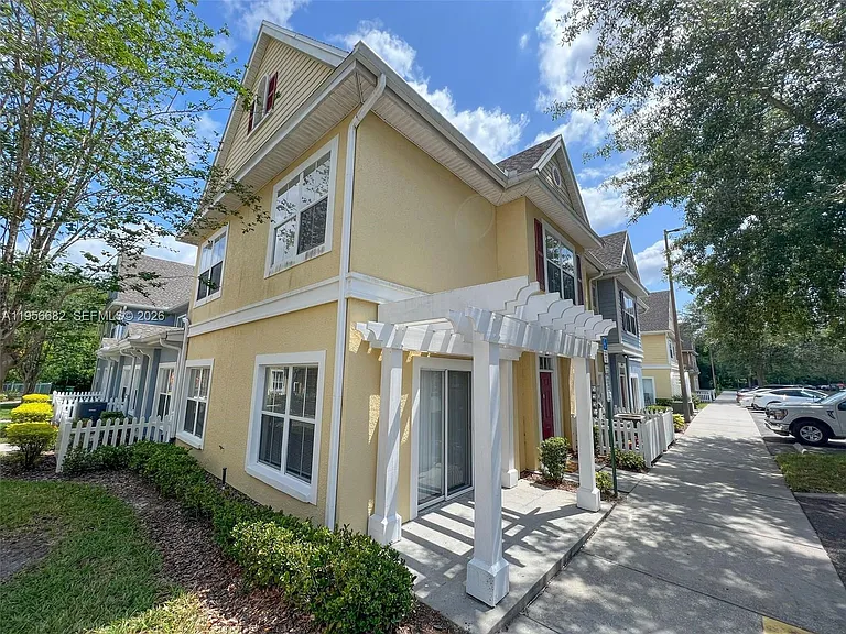 4003 Santa Maria Dr #101 — Photo 16