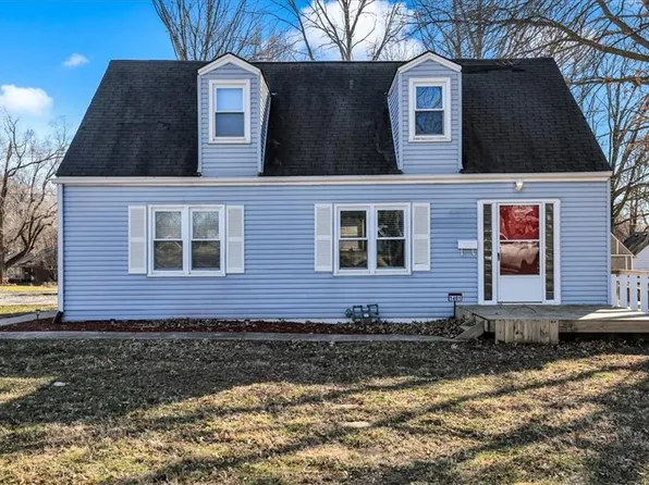 1401 W Bryson St, Independence, MO 64052