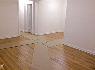 8922 Rutledge Ave, Glendale, NY 11385