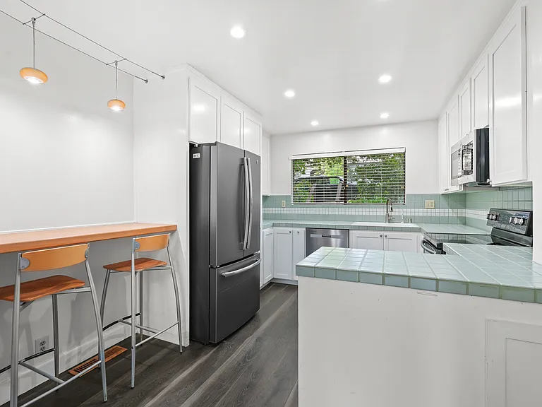 14613 Oak St — Photo 18