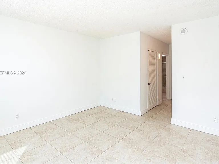 19380 Collins Ave #406 — Photo 17