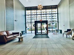 1111 River Rd APT D17, Edgewater, NJ 07020