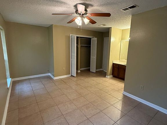 2nd image of 1126 Willow Creek Dr #1128